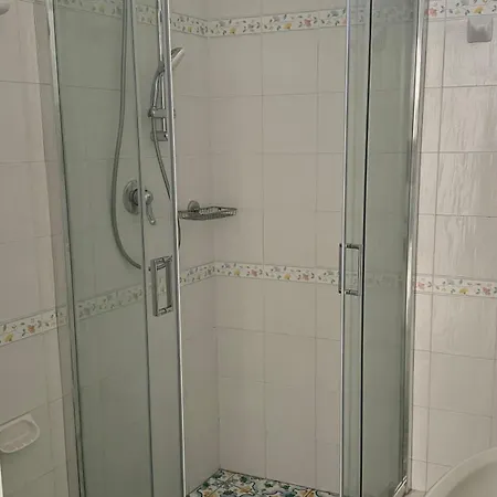 Perla Bianca Home, Forio בית נופש